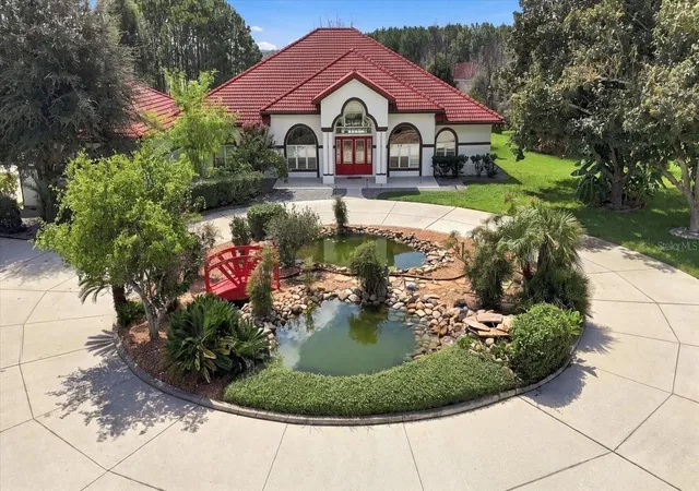 Photo 3 of Single family home for sale at 546 W Fenway Dr, Hernando, FL 34442 | MLS# TB8552577 | Listing updated on 2026-10-04