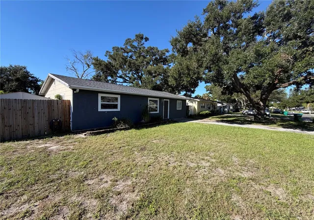 Photo 1 of Single family home for sale at 7200 51st Terrace N, Saint Petersburg, FL 33709 | MLS# TB8552582 | Listing updated on 2026-09-29