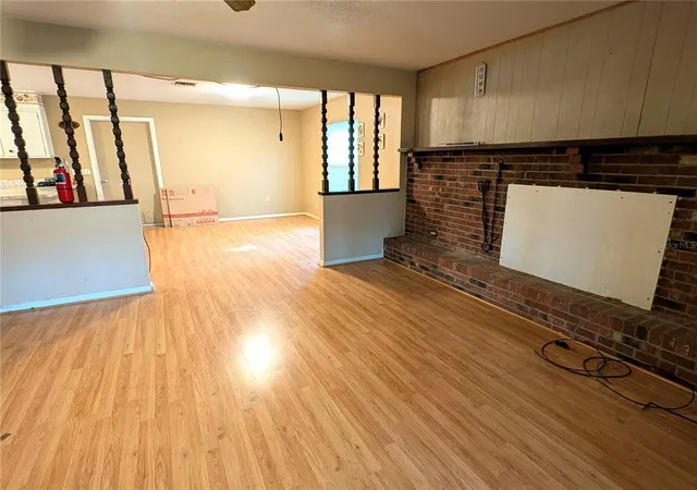 Photo 4 of Single family home for sale at 1715 NE 5th Street, Ocala, FL 34470 | MLS# OM732950 | Listing updated on 2026-09-27