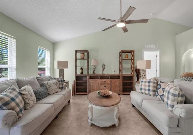 Photo 4 of Single family home for sale at 2031 Berrien Dr, Deltona, FL 32738 | MLS# O6445169 | Listing updated on 2026-09-29