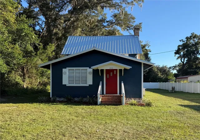 Single family home for sale at 1826 NE 63rd Street, OCALA, FL 34479 | MLS# OM732951