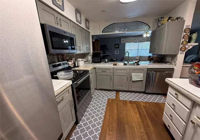 Photo 4 of Single family home for sale at 2981 Allston St, Deltona, FL 32738 | MLS# V4951529 | Listing updated on 2026-09-28