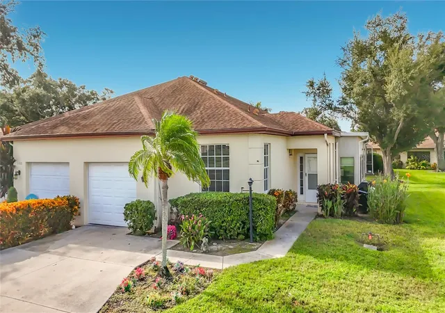 Photo 2 of Single family home for sale at 3308 60th Avenue W, Bradenton, FL 34207 | MLS# A4707576 | Listing updated on 2026-10-04