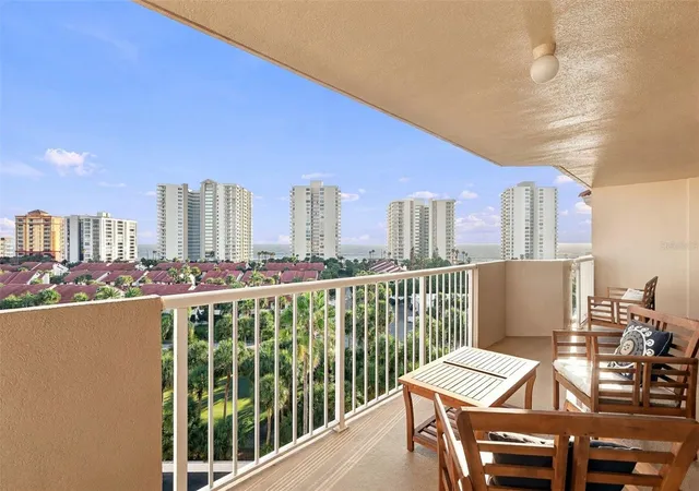Photo 3 of Condo for sale at 3 Oceans W Blvd #7D7, Daytona Beach, FL 32118 | MLS# V4951531 | Listing updated on 2026-10-01