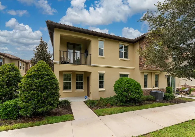 Photo 3 of Townhouse for sale at 1359 Shinnecock Hills Dr, Davenport, FL 33896 | MLS# S5158381 | Listing updated on 2026-10-03