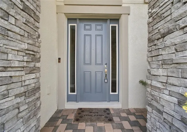 Photo 3 of Single family home for sale at 33212 Kateland Dr, Wesley Chapel, FL 33545 | MLS# TB8552588 | Listing updated on 2026-10-01