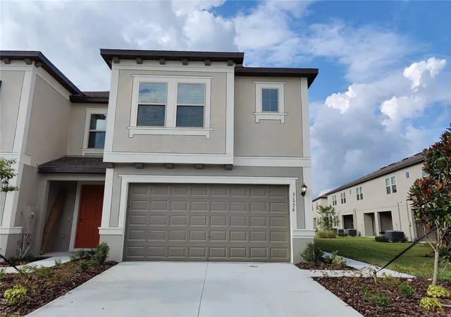 Townhouse for sale at 31576 Blue Passing Loop, WESLEY CHAPEL, FL 33545 | MLS# TB8552599