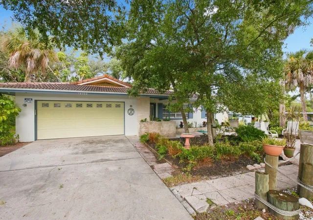 Photo 1 of Single family home for sale at 12382 143rd Street, Largo, FL 33774 | MLS# TB8552600 | Listing updated on 2026-10-04