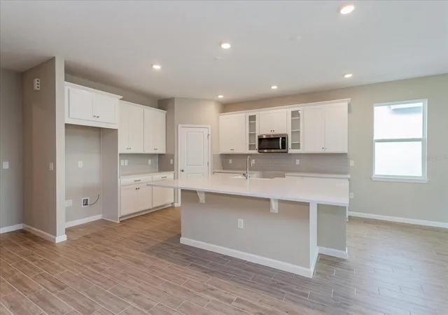 Photo 2 of Sale Pending at 6045 Flowering Cherry Bnd, Winter Garden, FL 34787 | MLS# G5118332 | Listing updated on 2026-10-01