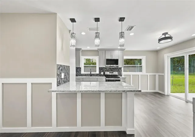 Photo 4 of Single family home for sale at 3145 Fletcher Ave, Lakeland, FL 33803 | MLS# O6445181 | Listing updated on 2026-09-29