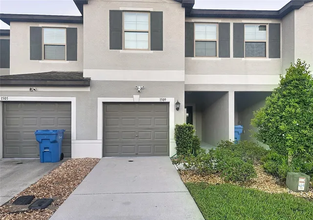 Photo 2 of Townhouse for sale at 1509 Cassius St, Lutz, FL 33549 | MLS# TB8552604 | Listing updated on 2026-09-30