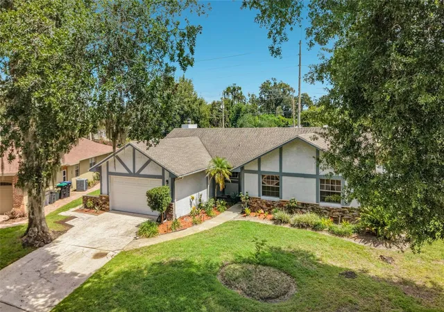 Photo 4 of Single family home for sale at 4148 Floralwood Ct, Orlando, FL 32812 | MLS# S5158384 | Listing updated on 2026-10-26
