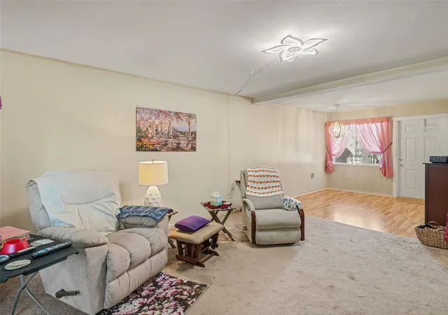 Listing Photo 5 - Condo for sale in building located at 5855 Palm Ln, BRADENTON, FL 34207 - Unit #B21