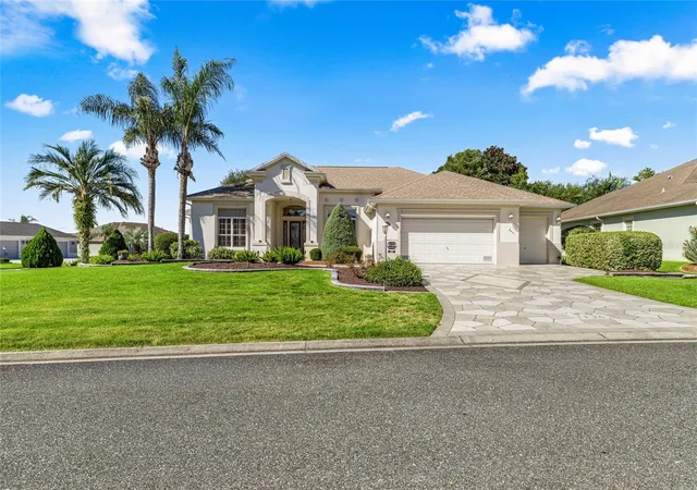 Photo 3 of Single family home for sale at 1126 Miona Shrs Dr, The Villages, FL 32162 | MLS# G5118336 | Listing updated on 2026-10-06