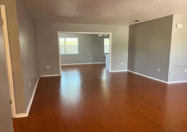 Photo 4 of Single family home for sale at 4115 23rd Avenue W, Bradenton, FL 34205 | MLS# A4707587 | Listing updated on 2026-10-25