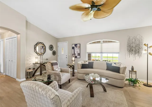 Photo 3 of Single family home for sale at 11 Empress Ln, Palm Coast, FL 32164 | MLS# FC321728 | Listing updated on 2026-09-30