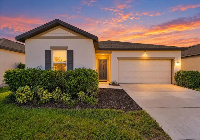 Photo 1 of Single family home for sale at 5860 Beefmaster Rd, Saint Cloud, FL 34771 | MLS# S5158387 | Listing updated on 2026-10-26