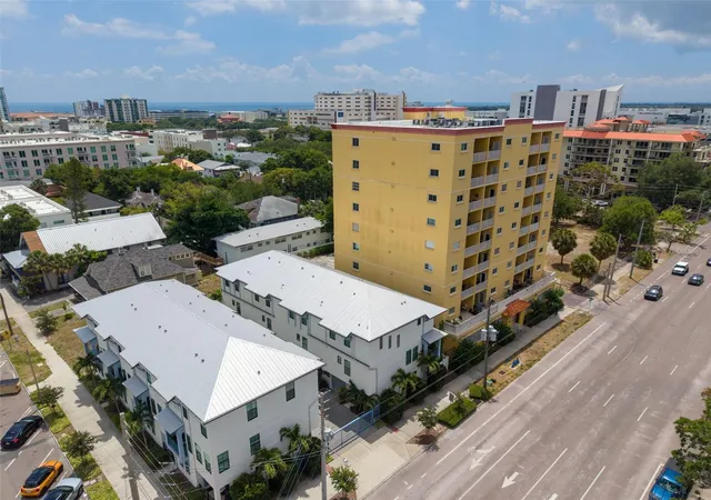 Photo 1 of Condo for sale at 316 8th Street S #604, Saint Petersburg, FL 33701 | MLS# TB8552636 | Listing updated on 2026-10-17