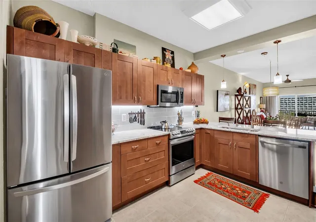 Photo 4 of Condo for sale at 316 8th Street S #604, Saint Petersburg, FL 33701 | MLS# TB8552636 | Listing updated on 2026-10-17