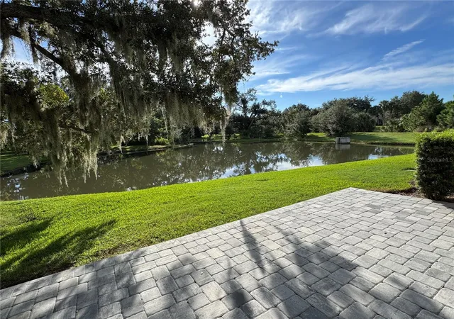 Photo 4 of Townhouse for sale at 8696 Ice Wine St, Sarasota, FL 34238 | MLS# A4707588 | Listing updated on 2026-10-11