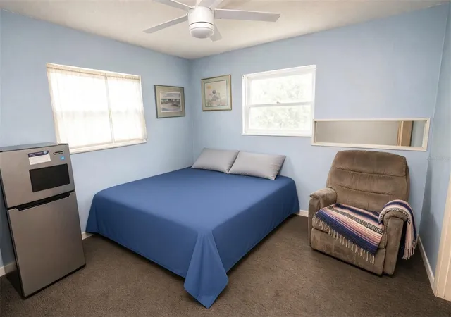 Photo 4 of Single family home for sale at 4915 Bonita Rd, Venice, FL 34293 | MLS# A4707589 | Listing updated on 2026-09-28