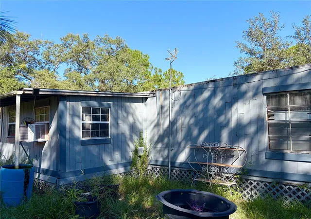 Photo 3 of Manufactured home for sale at 42019 St Claire Lake Dr, Deland, FL 32720 | MLS# O6445198 | Listing updated on 2026-09-28