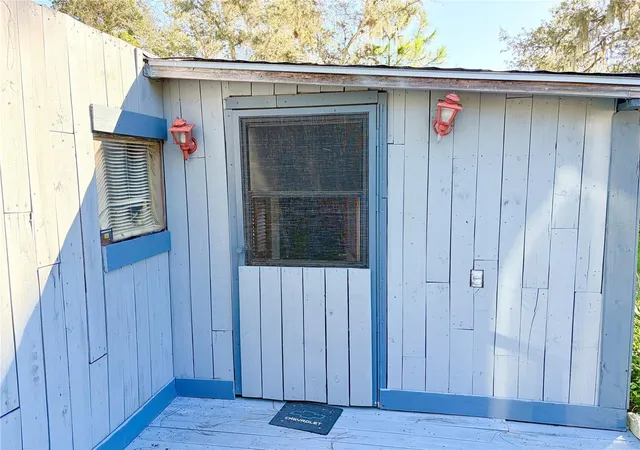 Photo 4 of Manufactured home for sale at 42019 St Claire Lake Dr, Deland, FL 32720 | MLS# O6445198 | Listing updated on 2026-09-28