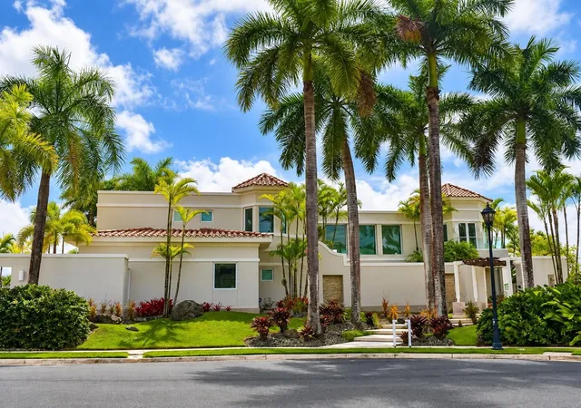 Photo 1 of Mansion for sale at Urb Montehiedra Calle Gorrión, San Juan, PR 00926 | MLS# PR9124514 | Listing updated on 2026-09-28