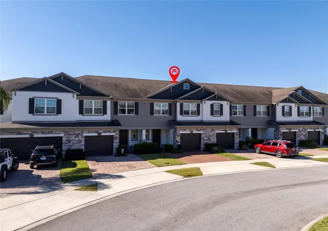 Photo 3 of Townhouse for sale at 15688 Orange Harvest Loop, Winter Garden, FL 34787 | MLS# O6445205 | Listing updated on 2026-09-28