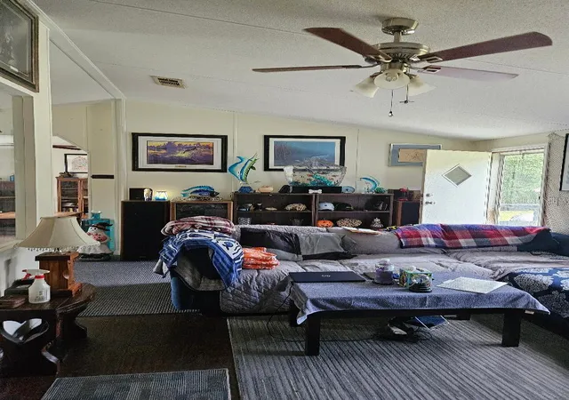 Photo 3 of Manufactured home for sale at 12430 Country Pl Rd, Lakeland, FL 33809 | MLS# P4940015 | Listing updated on 2026-10-03