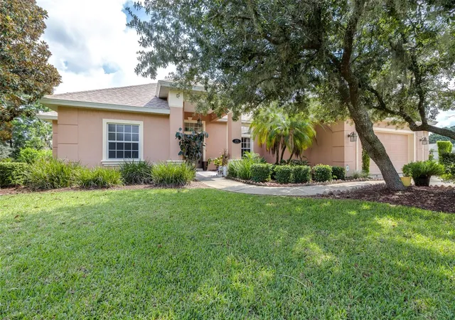 Photo 1 of Single family home for sale at 2713 Island Dr, Sebring, FL 33872 | MLS# L4965385 | Listing updated on 2026-10-07