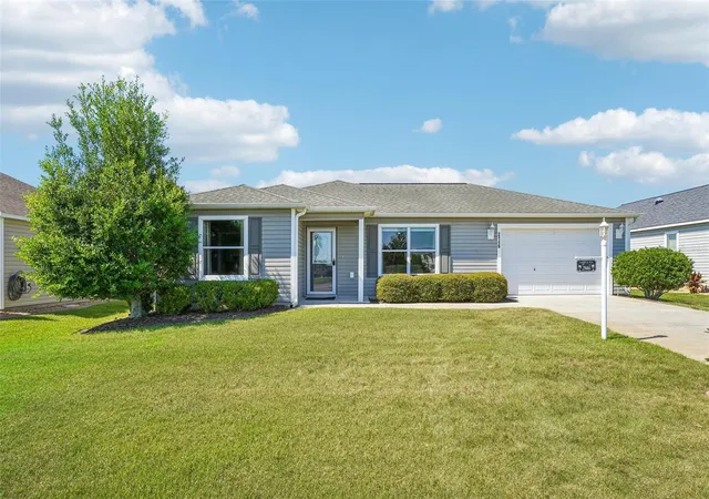 Photo 2 of Single family home for sale at 2146 Hopespring Loop, The Villages, FL 32162 | MLS# G5118339 | Listing updated on 2026-10-10