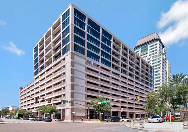 Photo 1 of Condo for sale at 175 2nd Street S #1014, Saint Petersburg, FL 33701 | MLS# TB8552661 | Listing updated on 2026-09-30