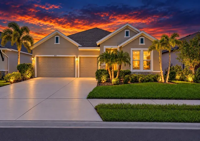 Photo 1 of Single family home for sale at 8318 Abalone Loop, Parrish, FL 34219 | MLS# A4707623 | Listing updated on 2026-10-11