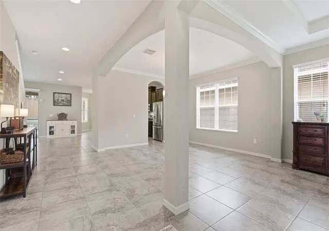 Photo 4 of Single family home for sale at 17515 Bright Wheat Dr, Lithia, FL 33547 | MLS# TB8552664 | Listing updated on 2026-09-28