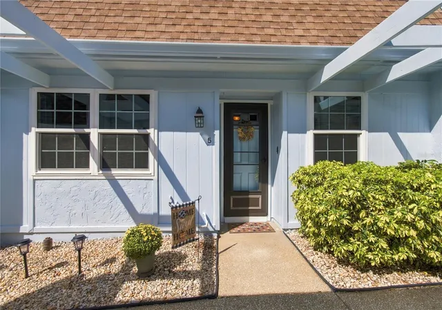 Photo 2 of Condo for sale at 8220 Seven Oaks Ct #5, Port Richey, FL 34668 | MLS# W7889875 | Listing updated on 2026-10-03