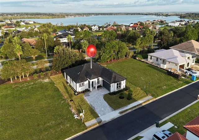 Photo 3 of Single family home for sale at 151 Blazing Star Ave, Lake Alfred, FL 33850 | MLS# W7889876 | Listing updated on 2026-10-03
