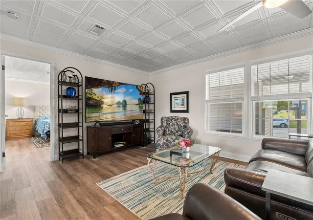 Photo 4 of Manufactured home for sale at 2567 Cayman Cir #R25, Zellwood, FL 32798 | MLS# O6445225 | Listing updated on 2026-10-08