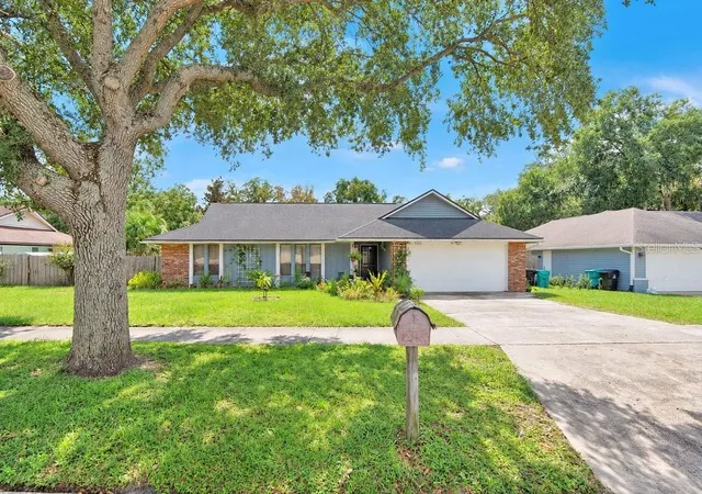 Photo 1 of Single family home for sale at 4426 Point Look Out Rd, Orlando, FL 32808 | MLS# O6445227 | Listing updated on 2026-10-25
