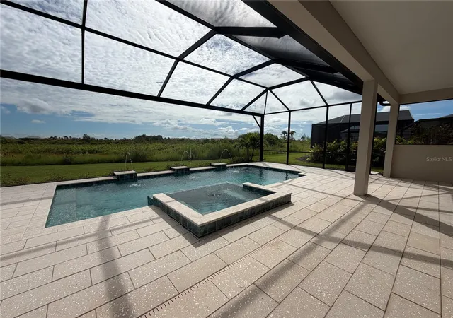 Photo 3 of Single family home for sale at 18045 Foxtail Loop, Venice, FL 34293 | MLS# A4707628 | Listing updated on 2026-10-05