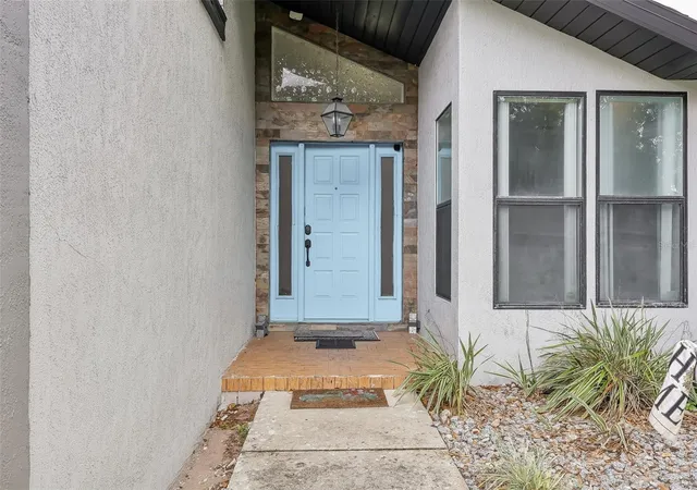 Photo 3 of Single family home for sale at 117 Homewood Dr, Winter Haven, FL 33880 | MLS# L4965388 | Listing updated on 2026-10-02