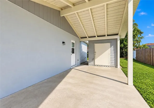 Photo 2 of Single family home for sale at 6770 S Biscayne Dr, North Port, FL 34287 | MLS# C7531273 | Listing updated on 2026-10-03
