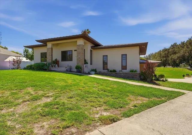 Photo 2 of Single family home for sale at 3239 Summerland Hills Ct, Lakeland, FL 33812 | MLS# L4965390 | Listing updated on 2026-10-01