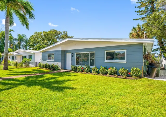 Single family home for sale at 2805 46th Street S, GULFPORT, FL 33711 | MLS# TB8552688
