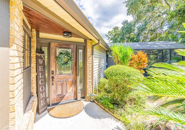 Photo 3 of Single family home for sale at 567 Deer Run N, Palm Harbor, FL 34684 | MLS# TB8552690 | Listing updated on 2026-10-04