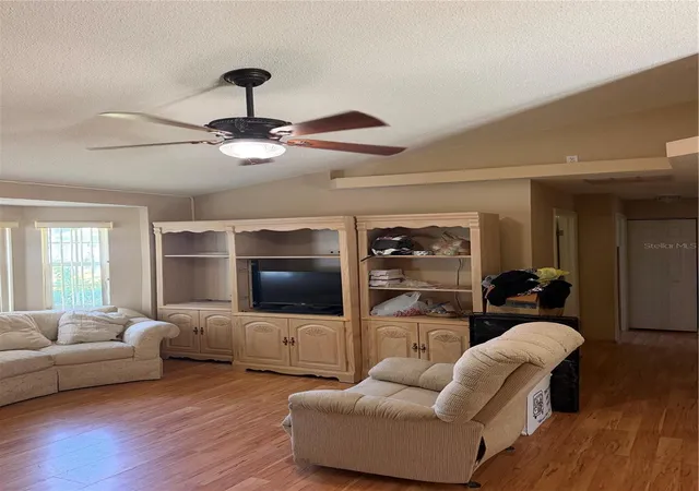 Photo 2 of Single family home for sale at 11 Slingshot Ct, Palm Coast, FL 32164 | MLS# FC321735 | Listing updated on 2026-10-04