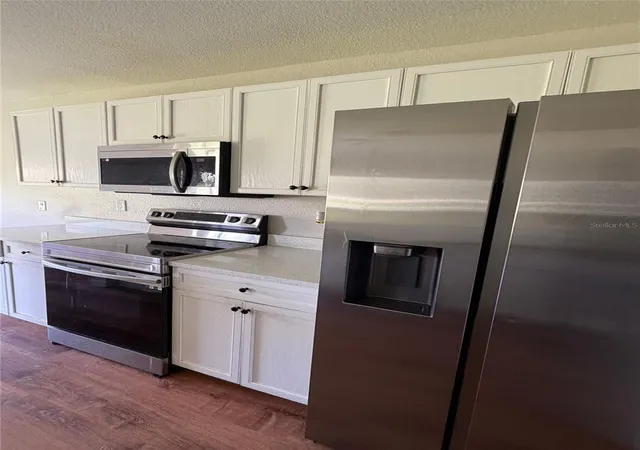 Photo 4 of Single family home for sale at 231 Grouper Ct, Kissimmee, FL 34759 | MLS# O6445245 | Listing updated on 2026-10-23