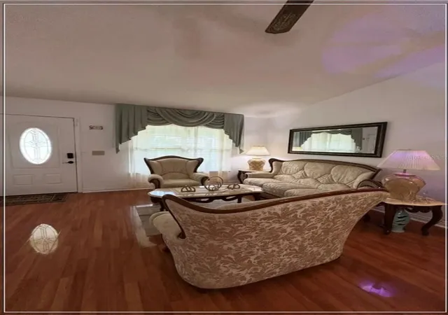 Photo 2 of Single family home for sale at 10103 Chesham Dr, Orlando, FL 32817 | MLS# O6445248 | Listing updated on 2026-10-02