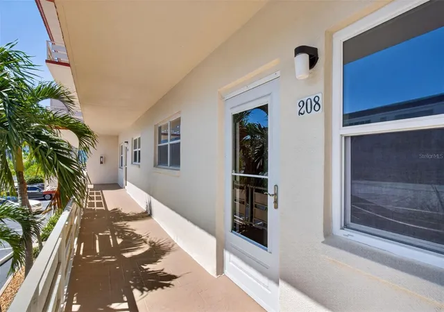 Listing Photo 3 - Condo for sale in building located at 3114 59Th St S, Gulfport, FL 33707 - Unit #208
