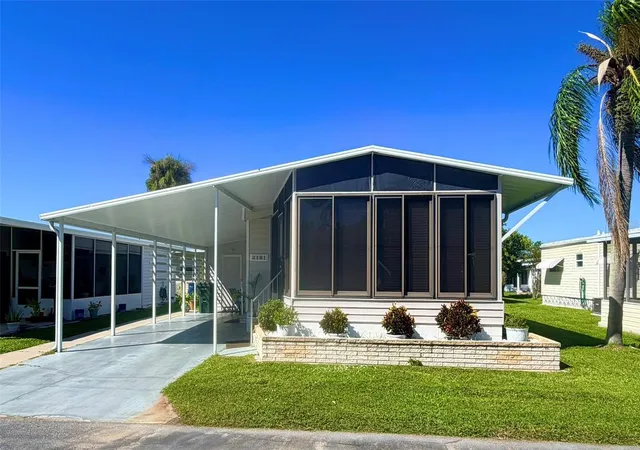 Photo 1 of Sale Pending at 2191 Ca D Oro Dr #38, Sarasota, FL 34238 | MLS# TB8552695 | Listing updated on 2026-10-08